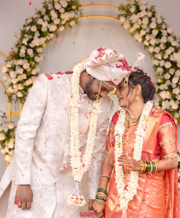 Destination wedding photographer documenting timeless memories and genuine emotions.