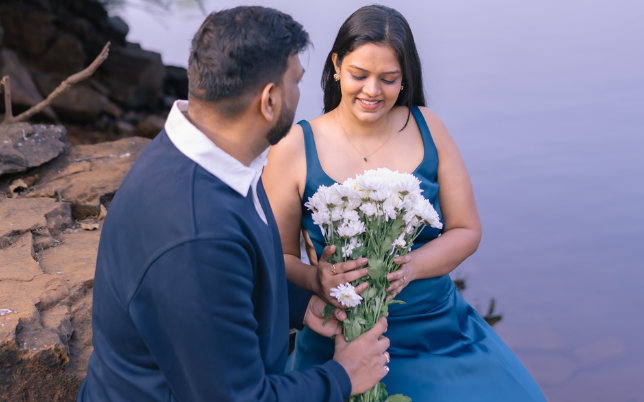 Wedding ceremony photographer in Pune capturing important traditions
