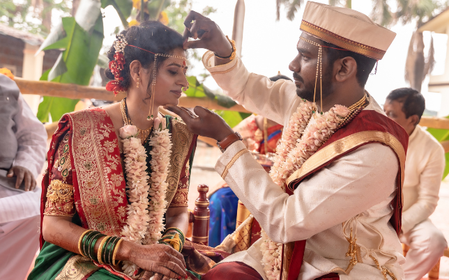 Wedding photographer in Pune capturing timeless wedding moments and genuine emotions.