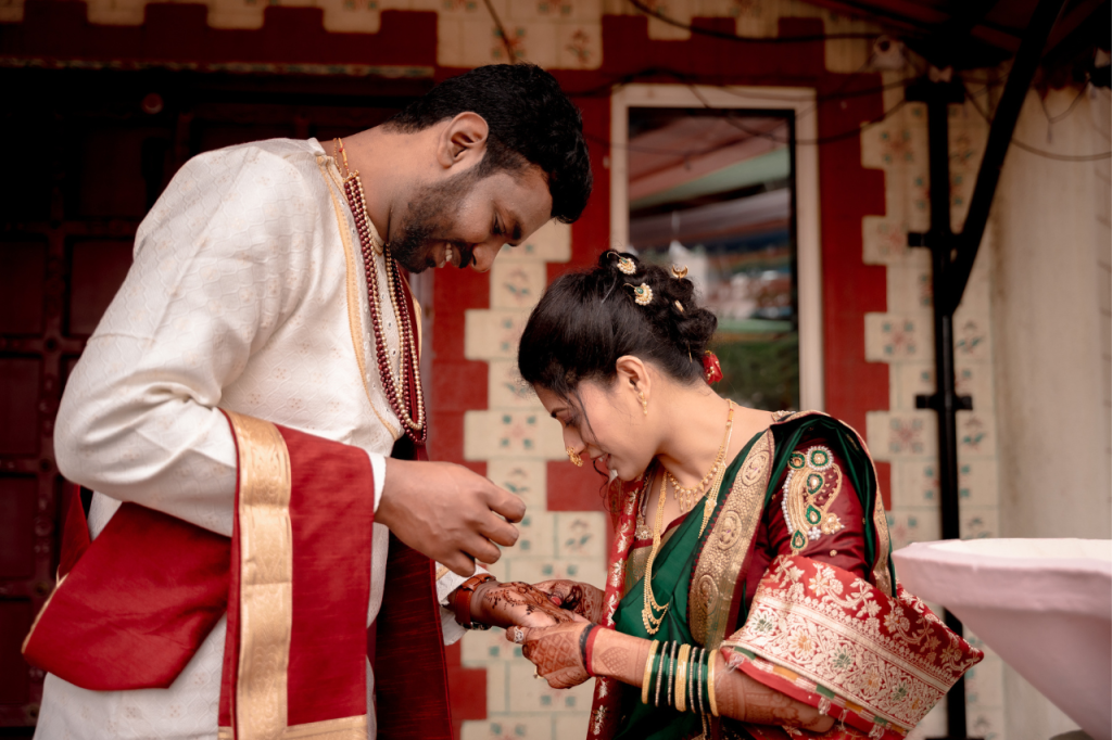 Wedding ceremony photography in Pune documenting meaningful rituals and traditions
