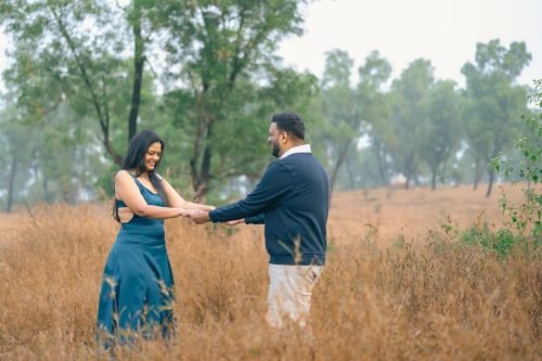 Leading pre-wedding photographers in Baner Pune area for local couple shoots.