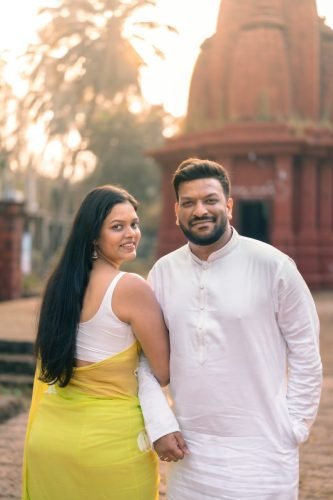 Beautiful evening pre-wedding shoot in Pune featuring sunset vibes.